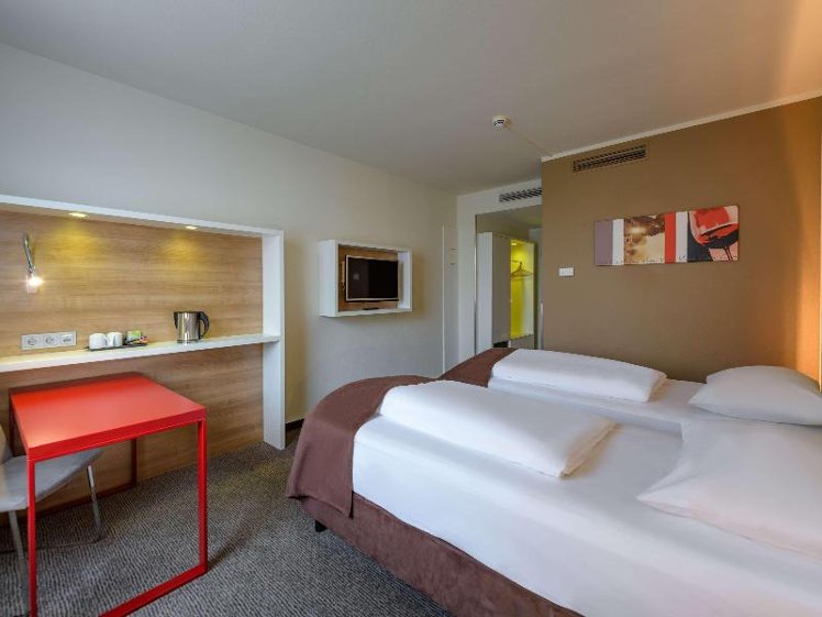 TWIN STANDARD Room