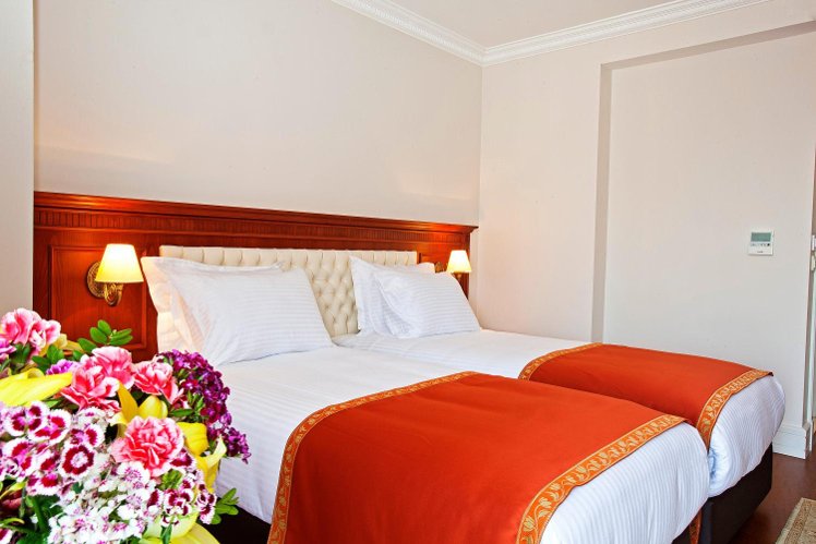 Aren Suites