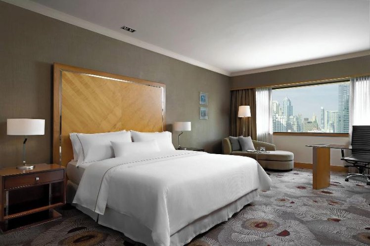 DOUBLE KING SIZE BED Room