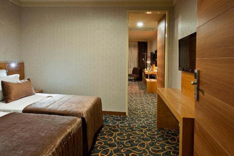 Volley Hotel