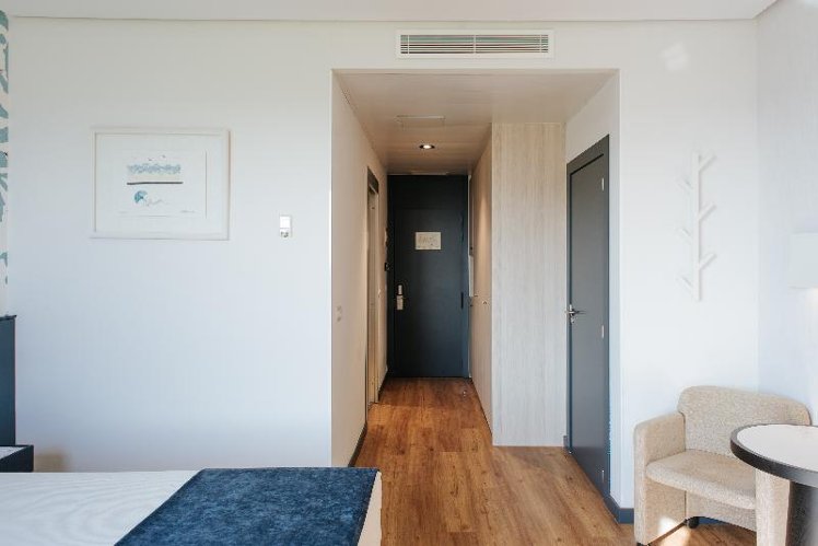 DOUBLE SINGLE USE STANDARD Room