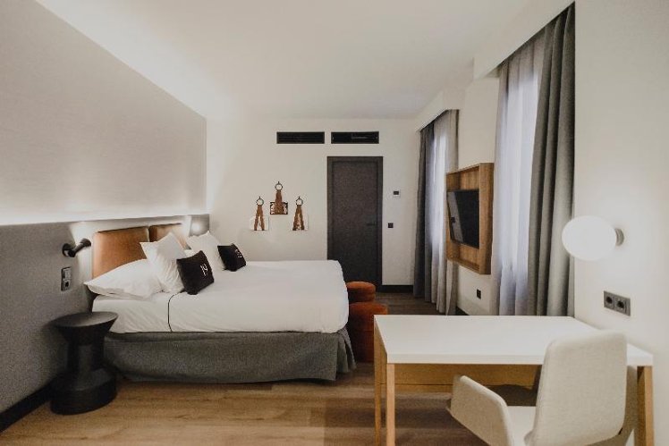 DOUBLE INNER Room