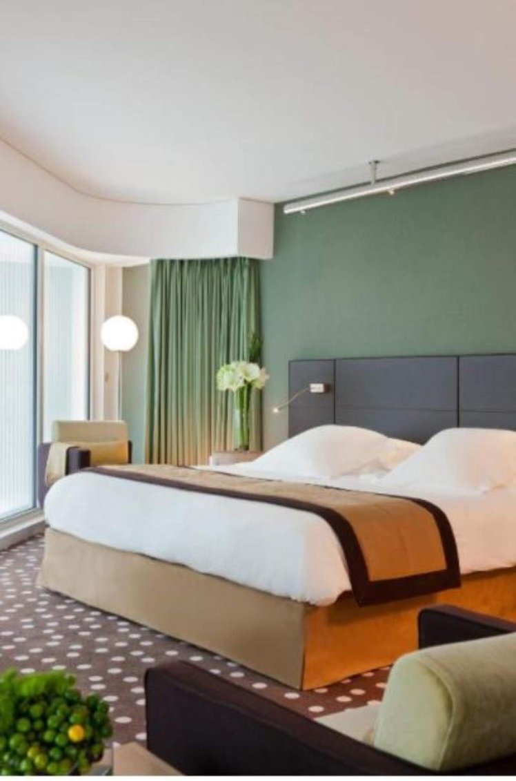 DOUBLE SUPERIOR Room