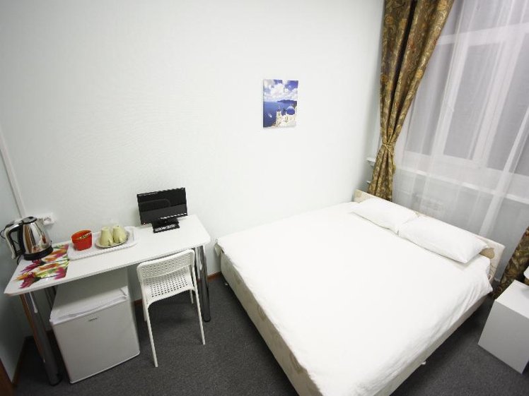 DOUBLE SINGLE USE COMFORT Room