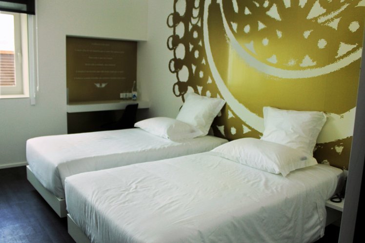 SINGLE STANDARD Room