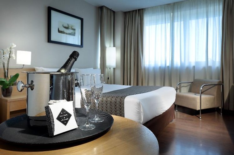 SINGLE STANDARD Room