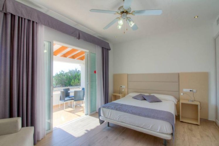BUNGALOW SUPERIOR Room