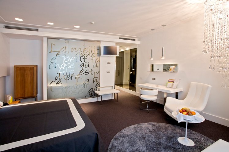 DOUBLE SUPERIOR Room
