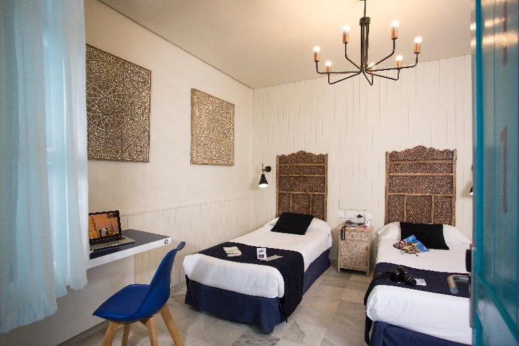 TWIN STANDARD Room