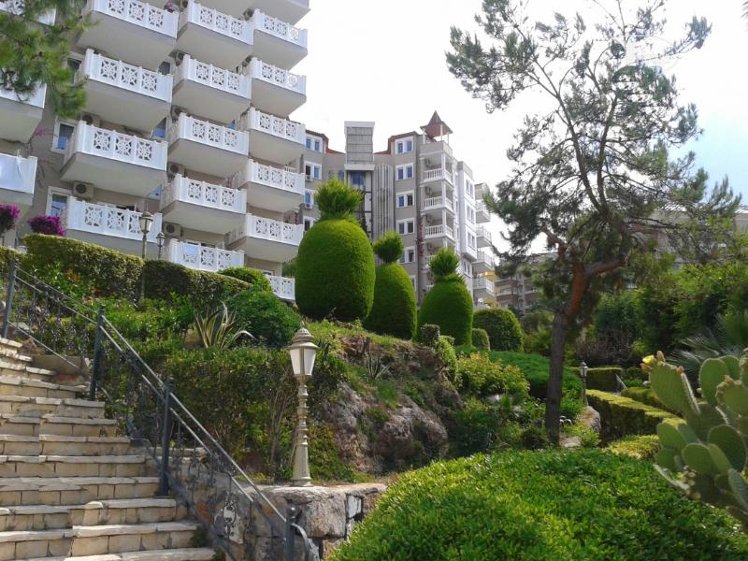 Larina Family Resort & Spa Hotel