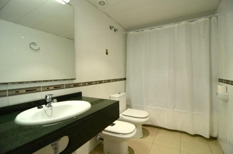 APARTMENT CAPACITY 6 TWO BEDROOMS Room