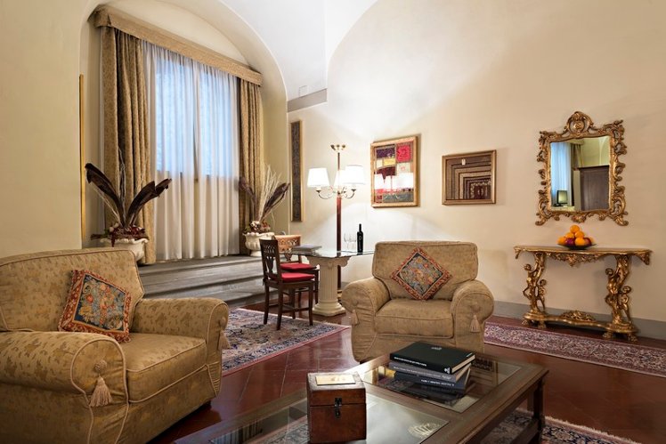 SUITE CLASSIC Room
