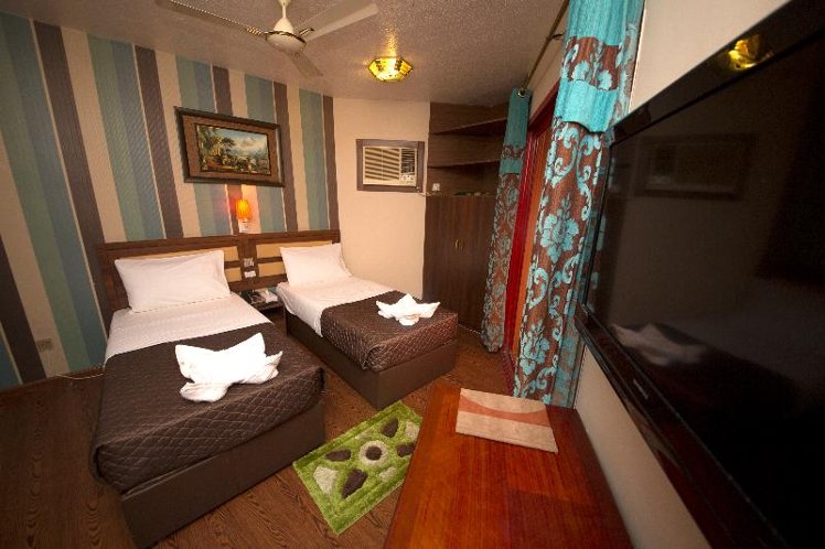 Double or Twin DELUXE Room
