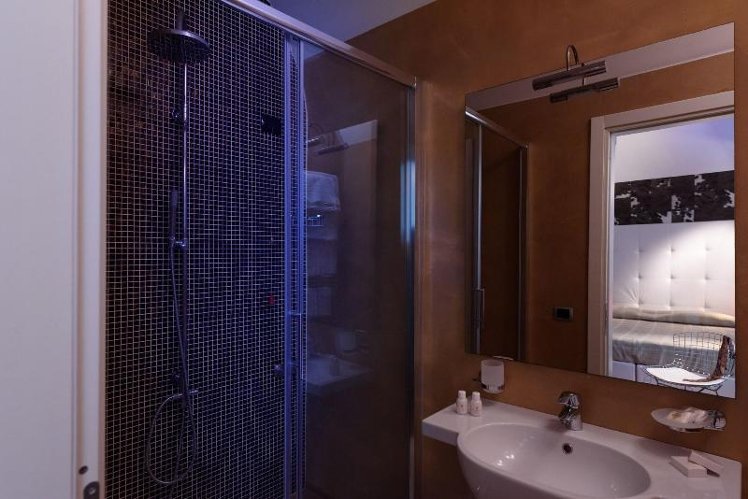 DOUBLE INNER Room
