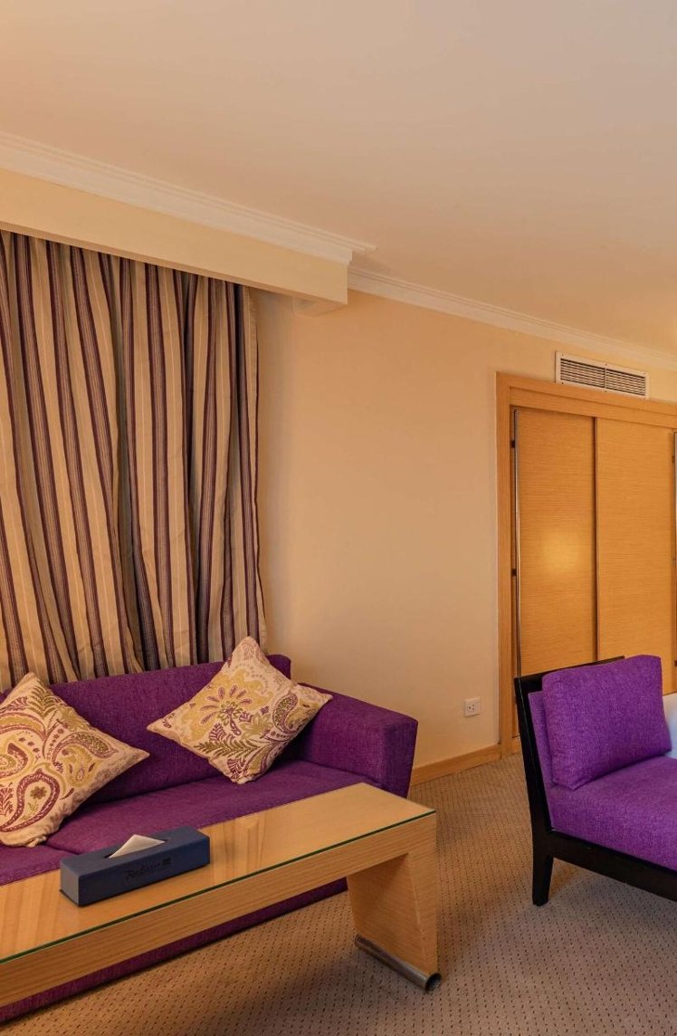 JUNIOR SUITE KING SIZE BED Room