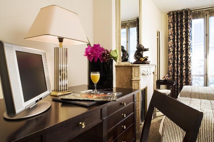 SINGLE STANDARD Room
