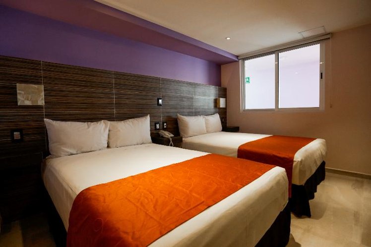 DOUBLE TWO DOUBLE BEDS Room