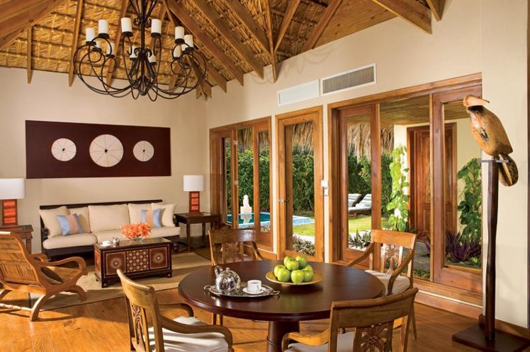 VILLA GARDEN VIEW Room