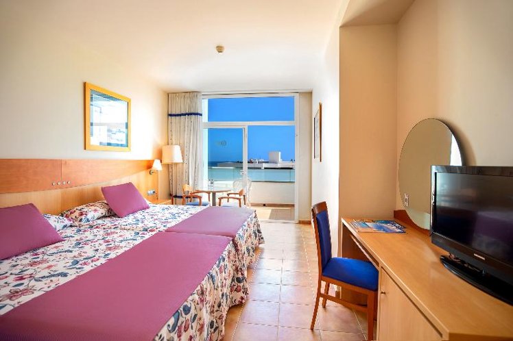 TWIN STANDARD Room