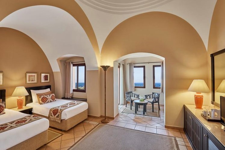 DOUBLE DELUXE SEA VIEW Room