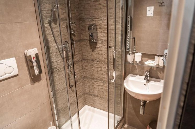 Double or Twin STANDARD Room