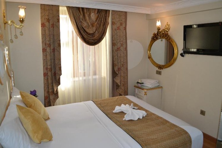DOUBLE ECONOMY Room
