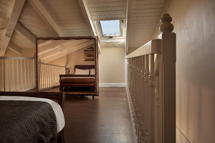 JUNIOR SUITE SEA VIEW WITH AIR CONDITIONING Room