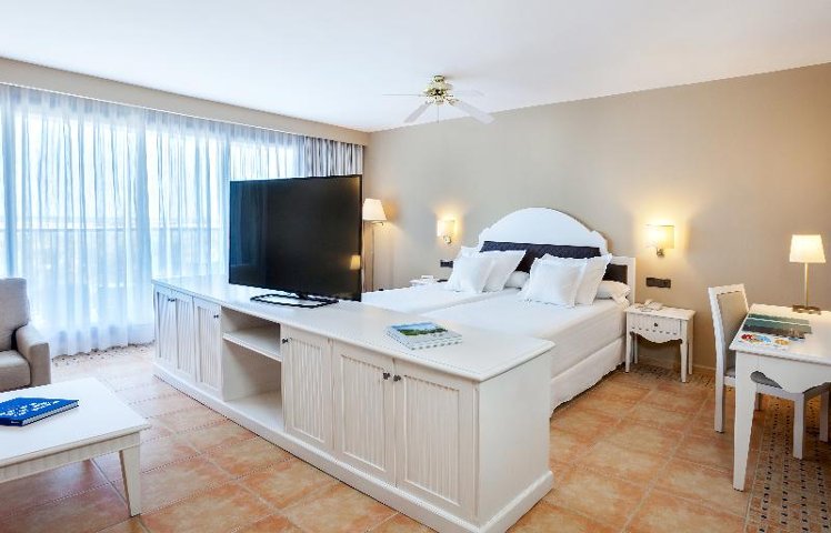 DOUBLE DELUXE Room
