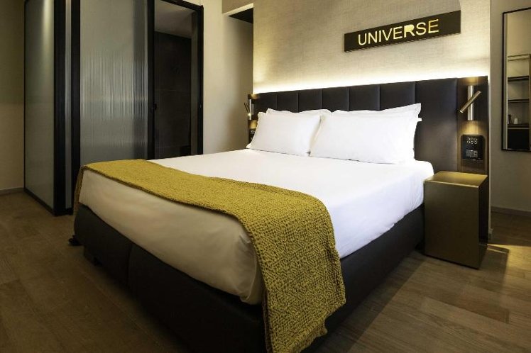 DOUBLE DELUXE Room