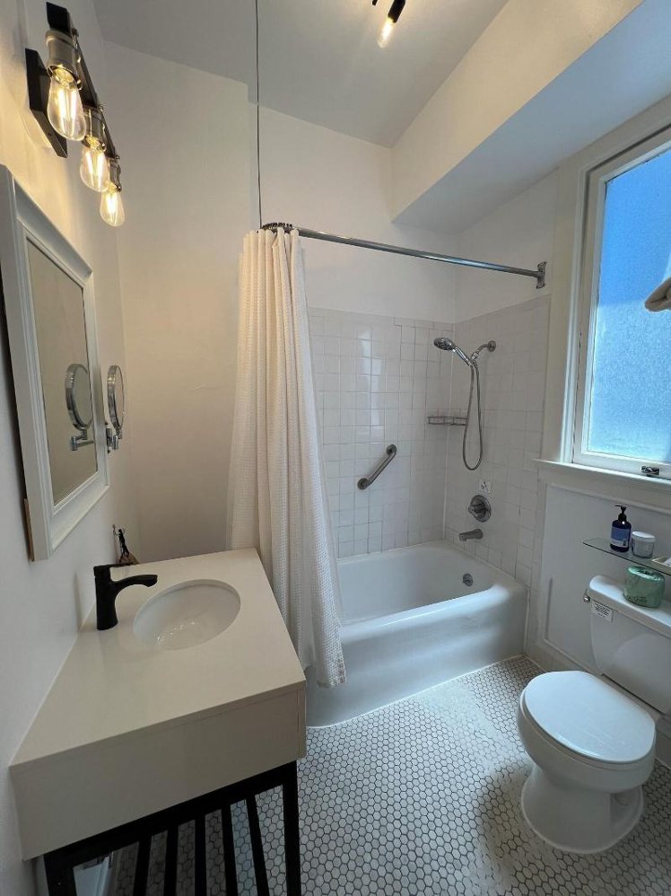 TWIN SUPERIOR Room