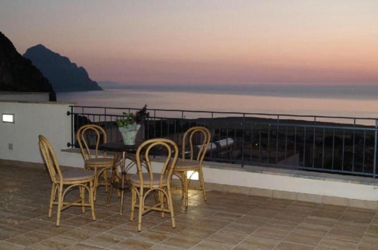 Holiday image