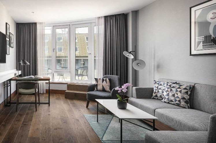 SUITE CLUB Room