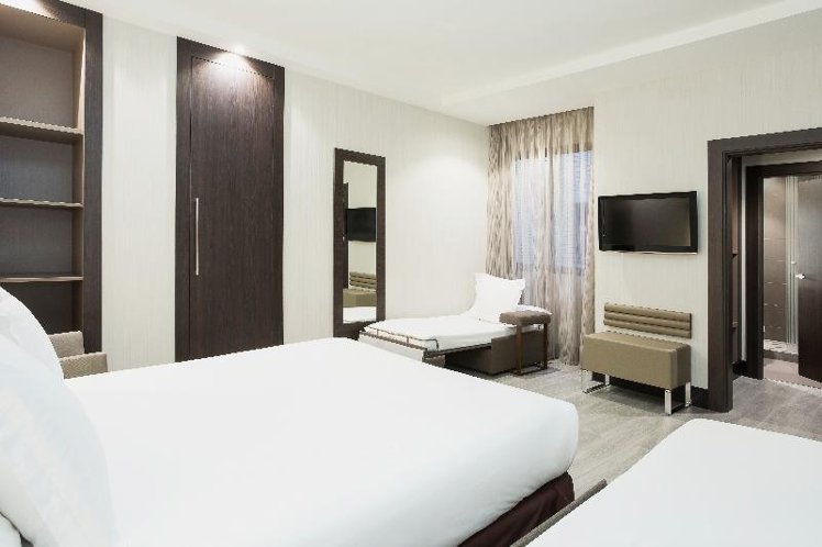 DOUBLE STANDARD Room