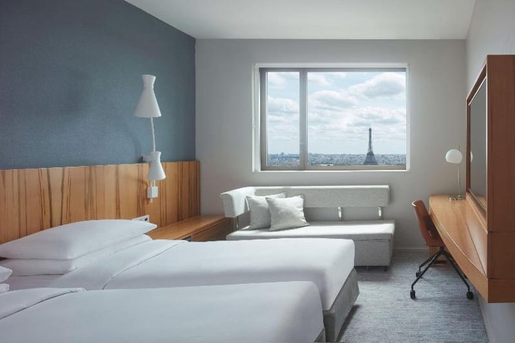 TWIN WITH VIEWS Room