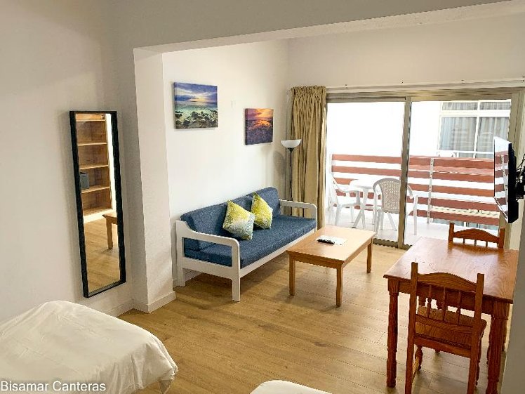 STUDIO SUPERIOR Room