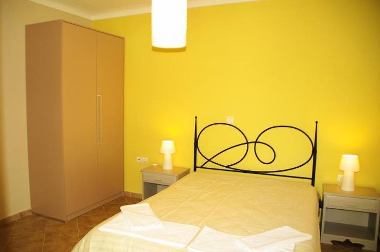 Elea Apartments
