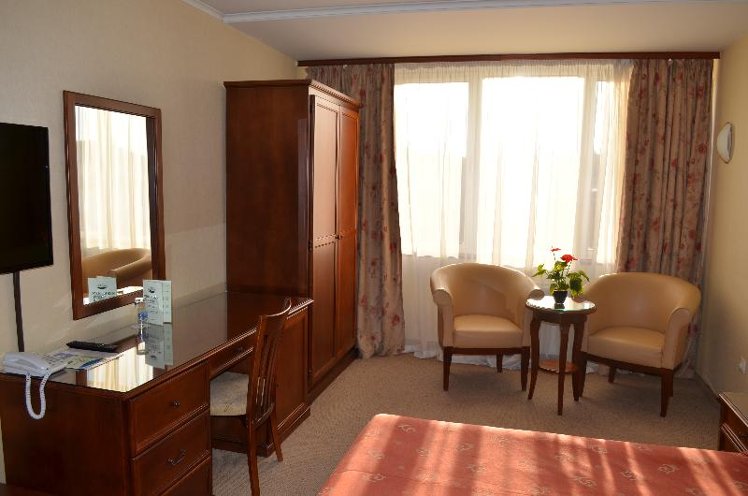 DOUBLE STANDARD Room