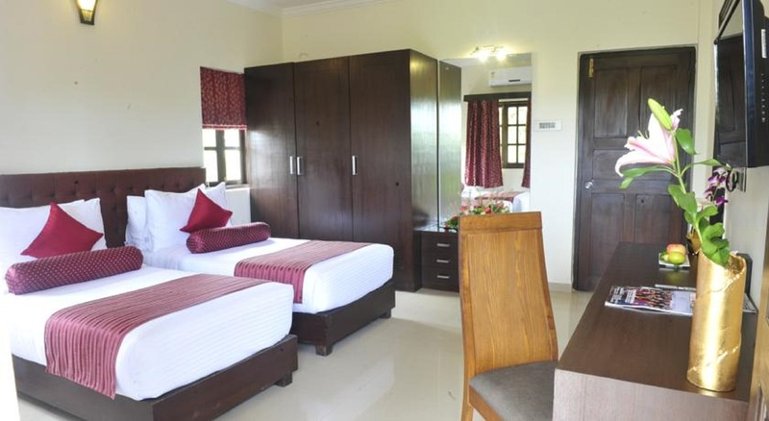 Double or Twin SUPERIOR Room