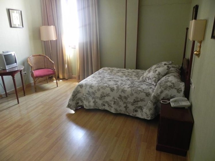 Double or Twin ONE BED Room