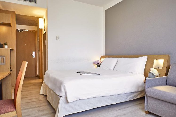 DOUBLE SUPERIOR Room