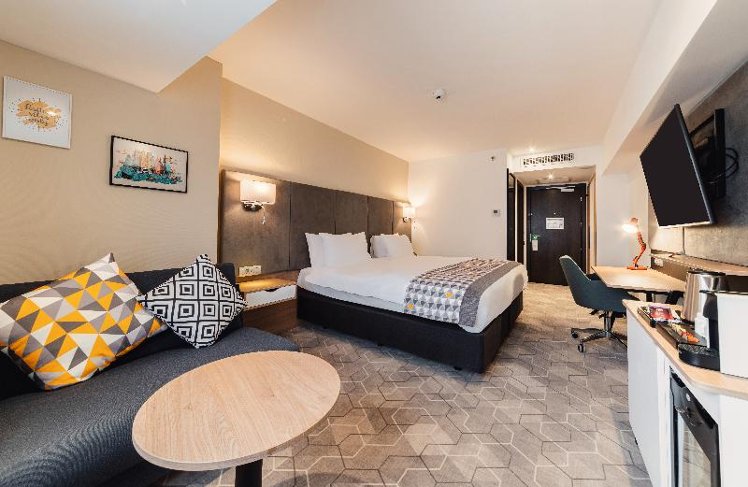 DOUBLE PREMIUM CITY VIEW Room