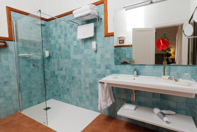 Double or Twin STANDARD Room