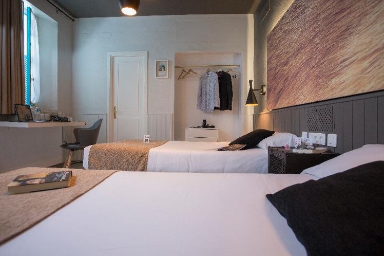 TWIN STANDARD Room