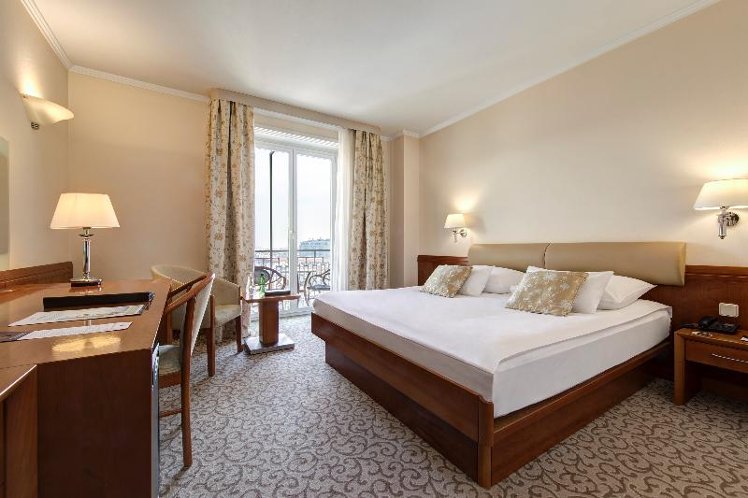 DOUBLE COMFORT Room