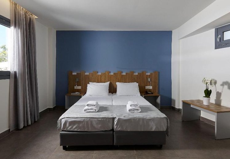 JUNIOR SUITE STANDARD Room