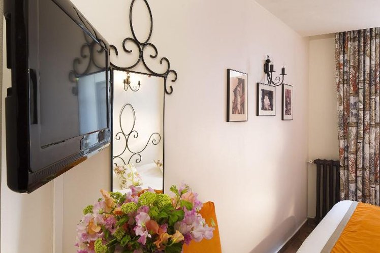 TWIN STANDARD Room