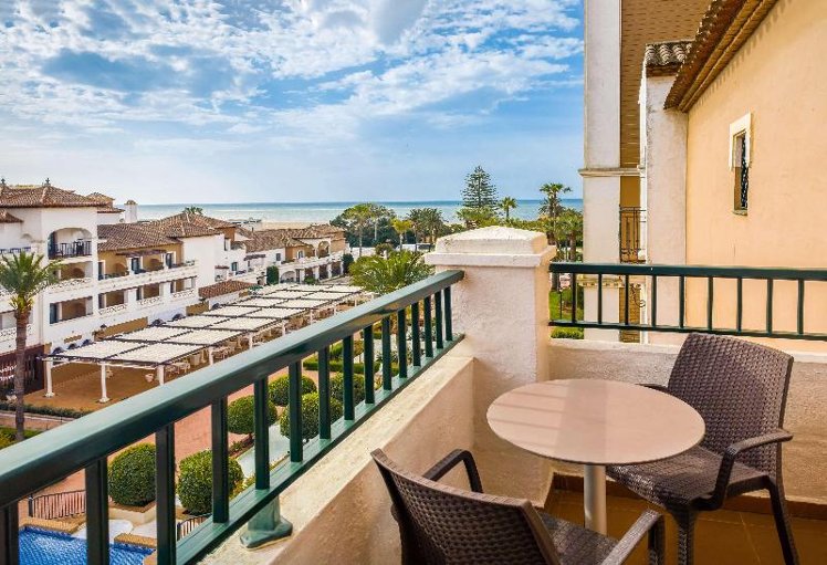 Double or Twin DELUXE SIDE SEA VIEW Room