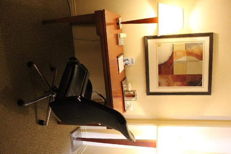 Ontario Airport Hotel & Conference Center
