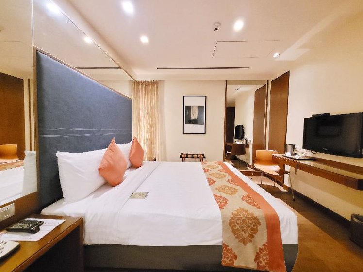 DOUBLE DELUXE Room