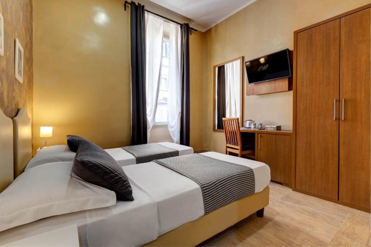 DOUBLE STANDARD Room